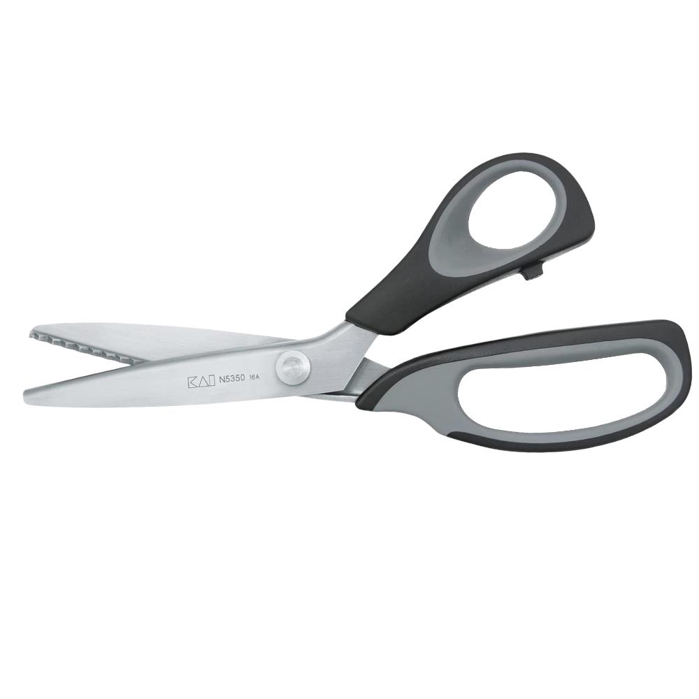 KAI Zackenschere 8 Zoll N 5350 P, angewinkelt, Länge 230 mm, schwarz-grau Kunststoffgriff KAI Zackenschere 8 Zoll N 5350 P, angewinkelt, Länge 230 mm, schwarz-grau Kunststoffgriff